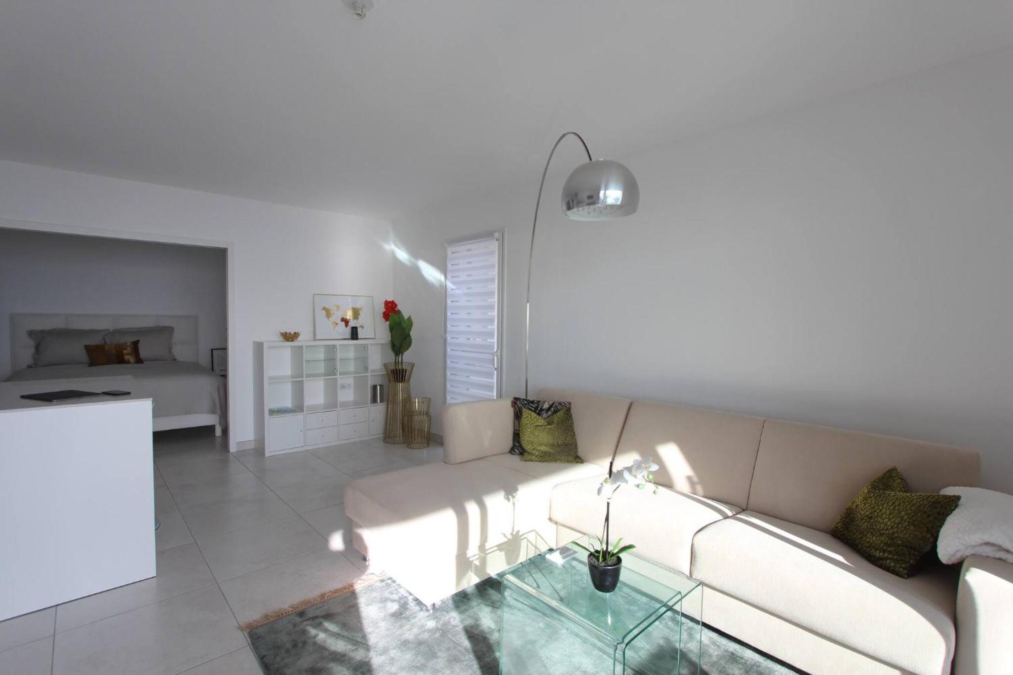 בוסוליי Luxurious Apartments Monaco&Seaview, Infinitypool&Parking מראה חיצוני תמונה