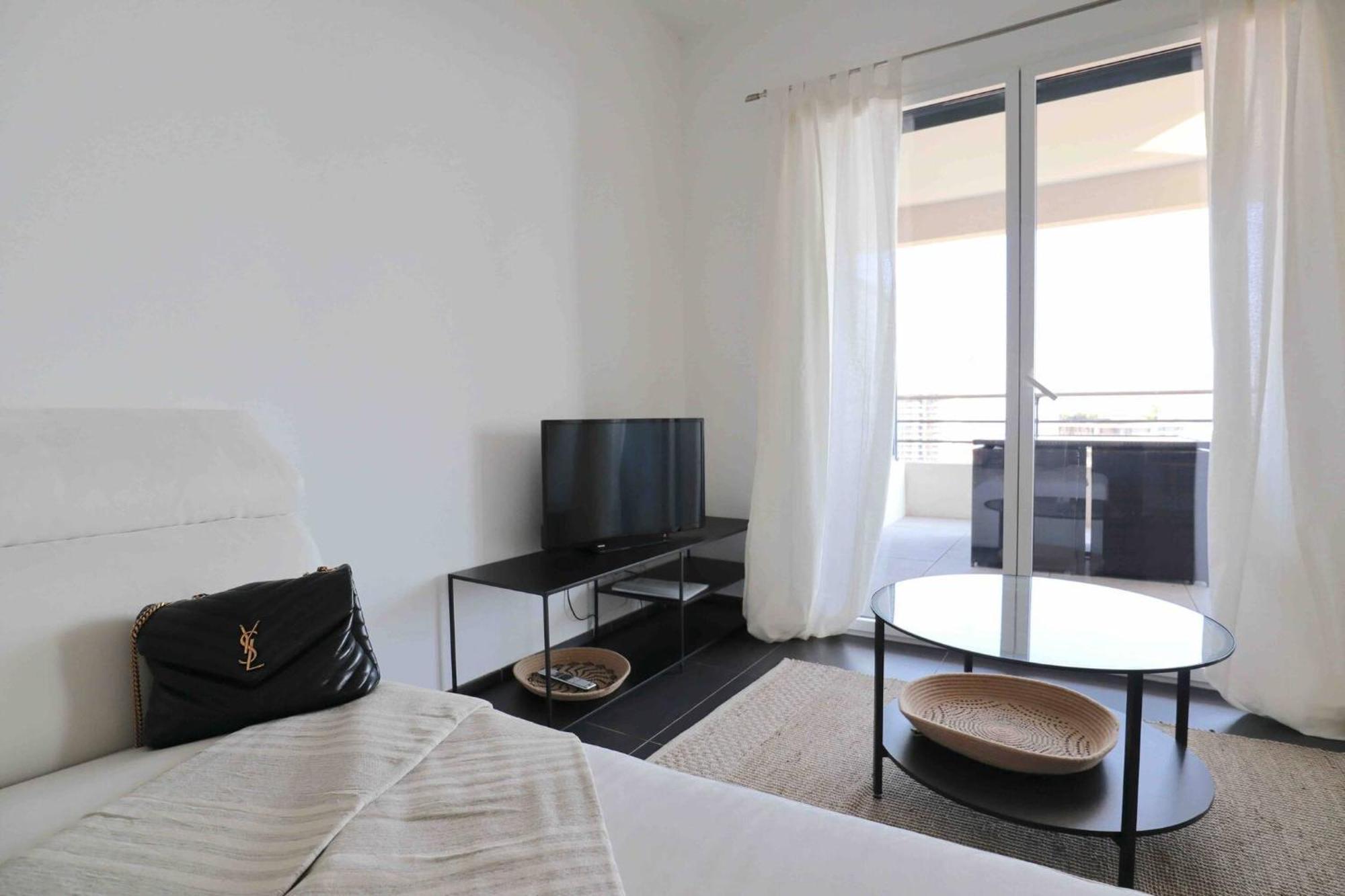 בוסוליי Luxurious Apartments Monaco&Seaview, Infinitypool&Parking מראה חיצוני תמונה